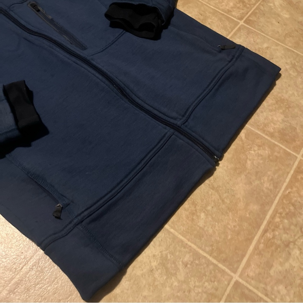 Mountain Hardware Conduit Softshell Full Zip Jack… - image 3